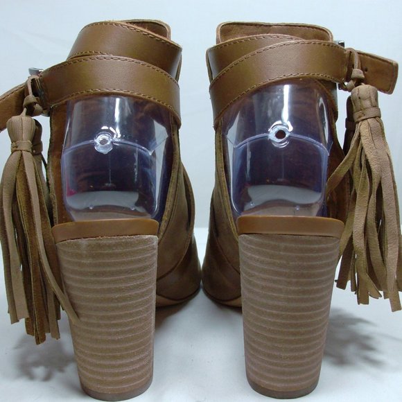 Sam Edelman Suede Open Toe Shoe with Leather Tassel and criss-cross trim  Size 6 - Picture 4 of 7